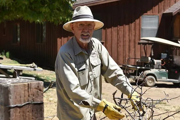 The Wildlands Conservancy Volunteer